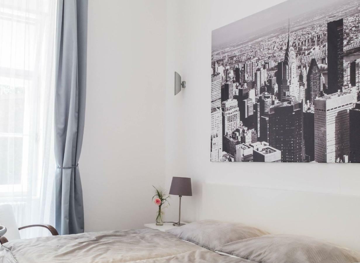 Spacious Old Town Luxury Apartment لينتز المظهر الخارجي الصورة
